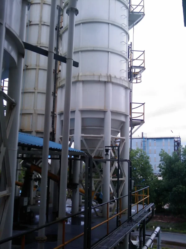 Silos and hoppers - Image 8