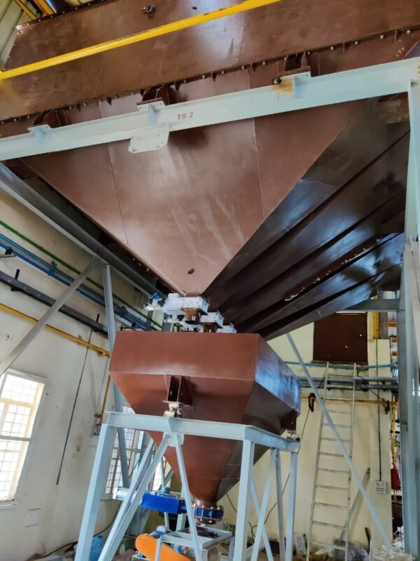 Silos and hoppers - Image 9