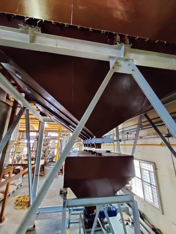 Silos and hoppers - Image 7