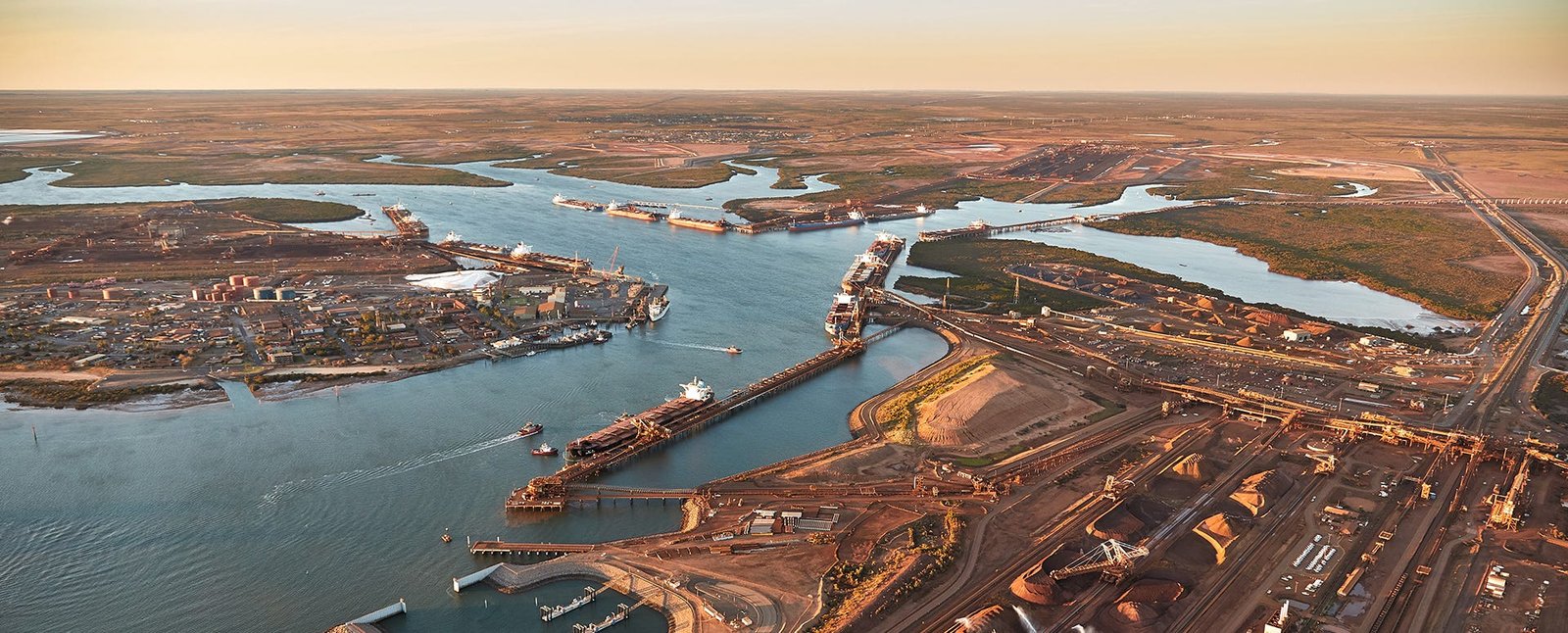 Inside the World of Dry Bulk Terminals-Part 1: An introduction to Coastal transport