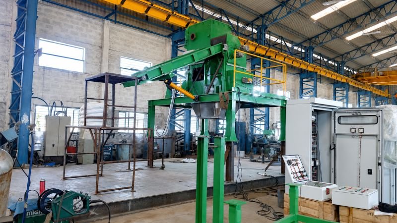 Red Oxide Powder Handling System